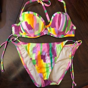 Abstract print Victoria’s Secret bikini